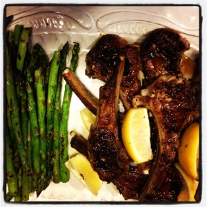 Agnello a Scottadito with grilled asparagus